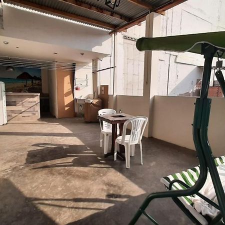 Guest House Tumbes Bagian luar foto