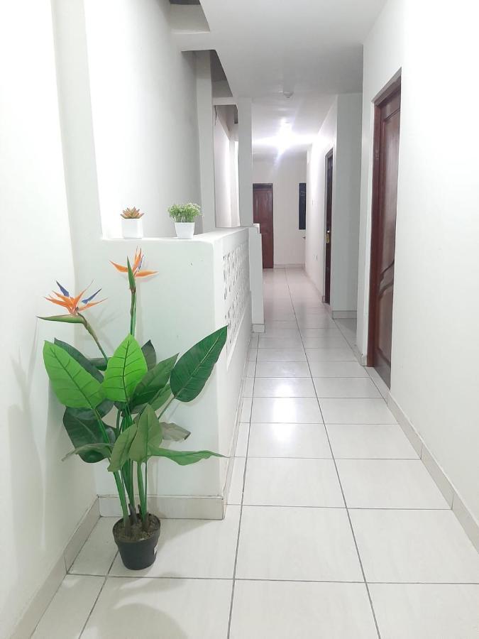 Guest House Tumbes Bagian luar foto