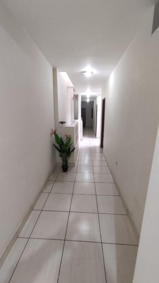 Guest House Tumbes Bagian luar foto