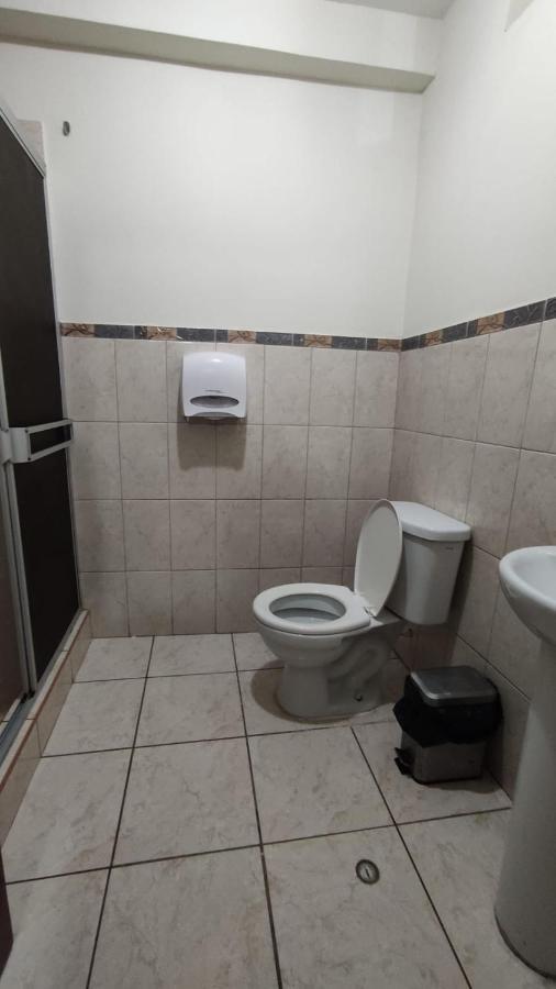 Guest House Tumbes Bagian luar foto