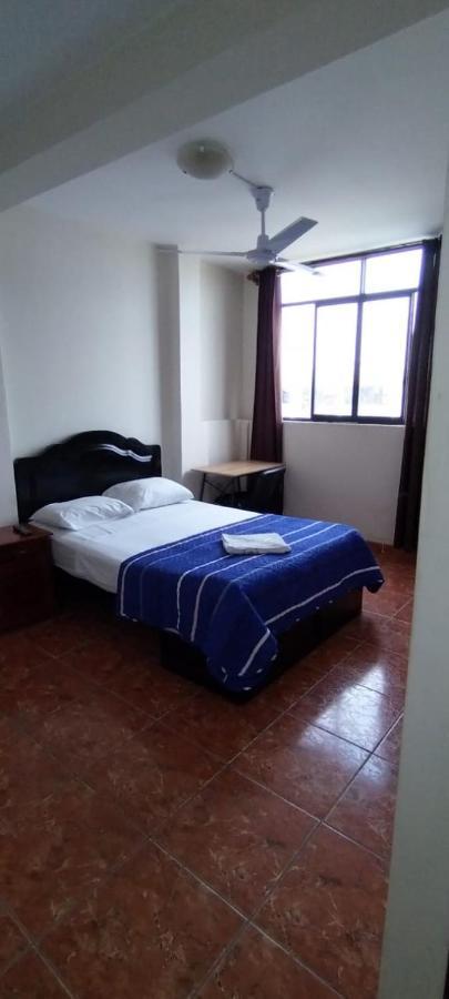 Guest House Tumbes Bagian luar foto